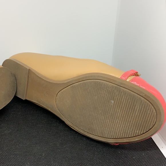 Ladies Guess Florette Flats Sz 6 EUC - Picture 6 of 6